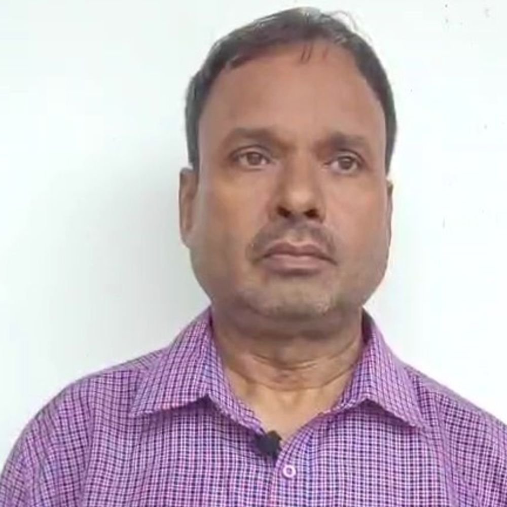 सीतापुर में फ्यूजीफिल्म इंजीनियर से 8 लाख की ठगी:यूको बैंक कर्मचारी बनकर व्हाट्सएप पर लिंक भेजा, दो बार में 4-4 लाख रुपए निकाले