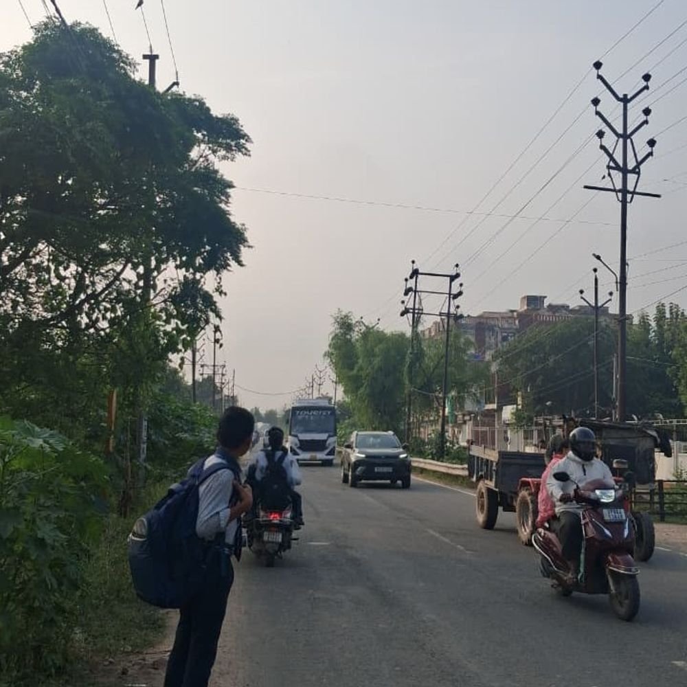 अलीगढ़ में दो दिन बाद मौसम साफ, खिली धूप:मौसम ने फिर बदली करवट, 30 डिग्री पहुंचेगा तापमान