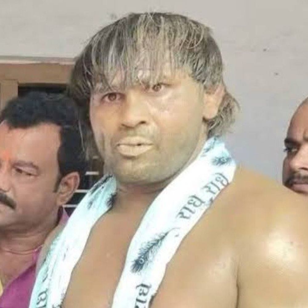 पहलवान हत्याकांड में साजिशकर्ताओं के नाम जोड़ने की मांग:संतकबीर नगर में डीआईजी ने एएसपी को सौंपी जांच