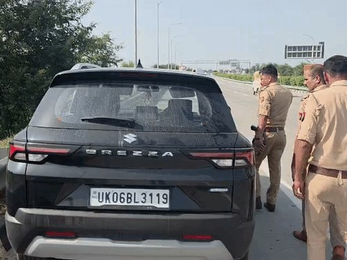गाजियाबाद में लापता डॉक्टर का शव कार में मिला:ईस्टर्न पेरीफेरल पर खड़ी थी कार, एक दिन पहले लापता हुए शिवम कार्तिकेय