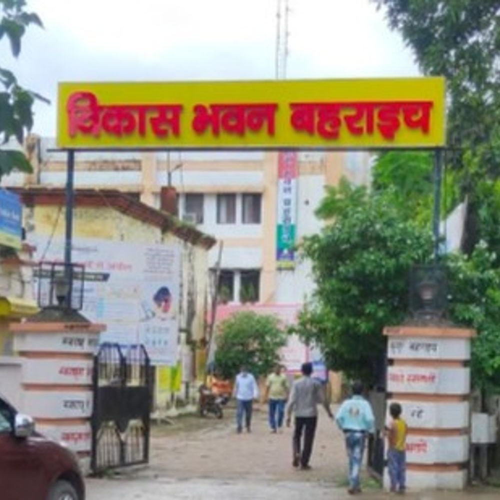 आंगनवाड़ी चयन मामले में बहराइच CDO को अवमानना नोटिस:HC के आदेश का पालन न करने का मामला, 29 अक्टूबर को पेशी के निर्देश