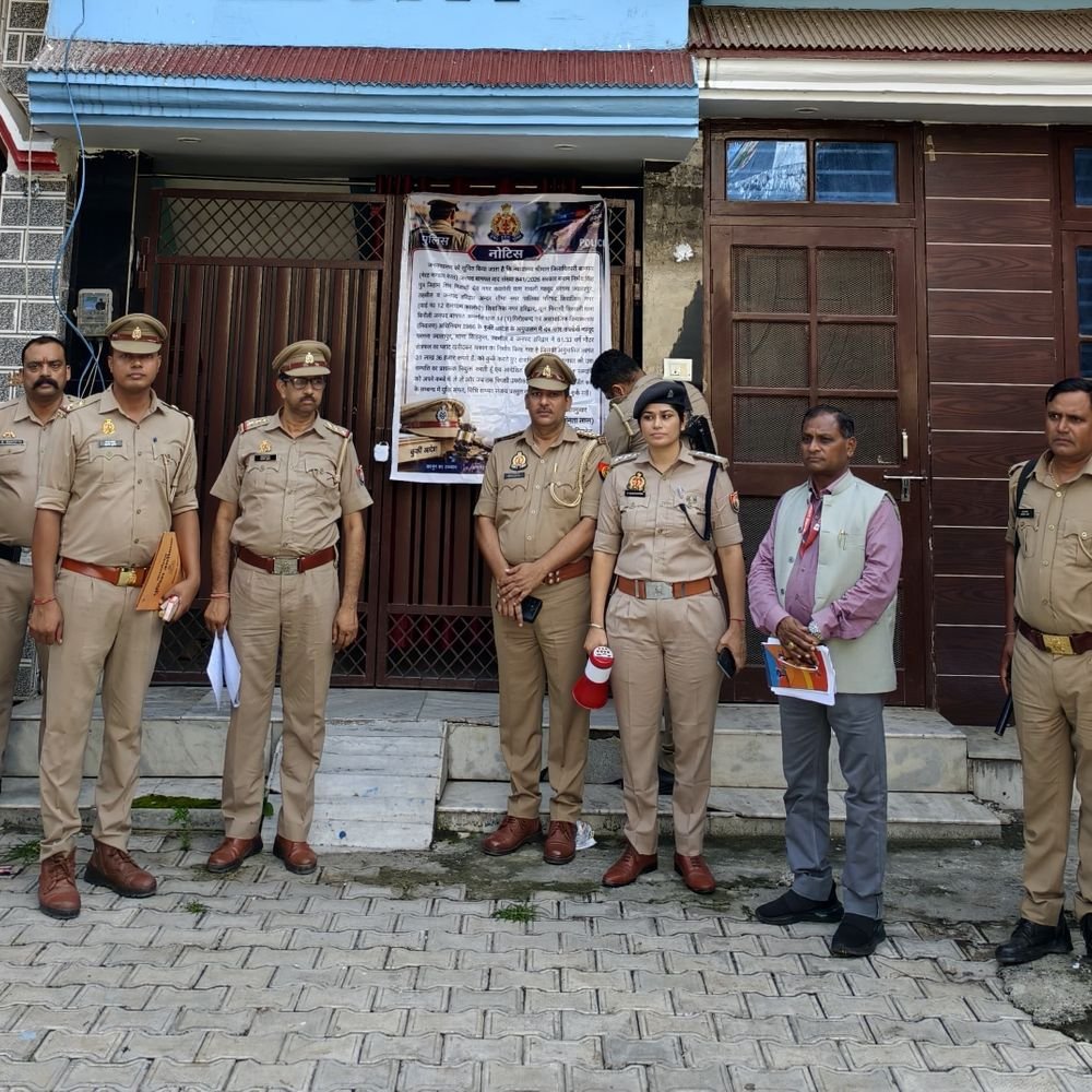 सिरसली प्रधान हत्याकांड के आरोपी के दादा का मकान कुर्क:गैंगस्टर एक्ट के तहत हरिद्वार में बिनौली पुलिस ने की कार्रवाई, 1.5 करोड़ है कीमत
