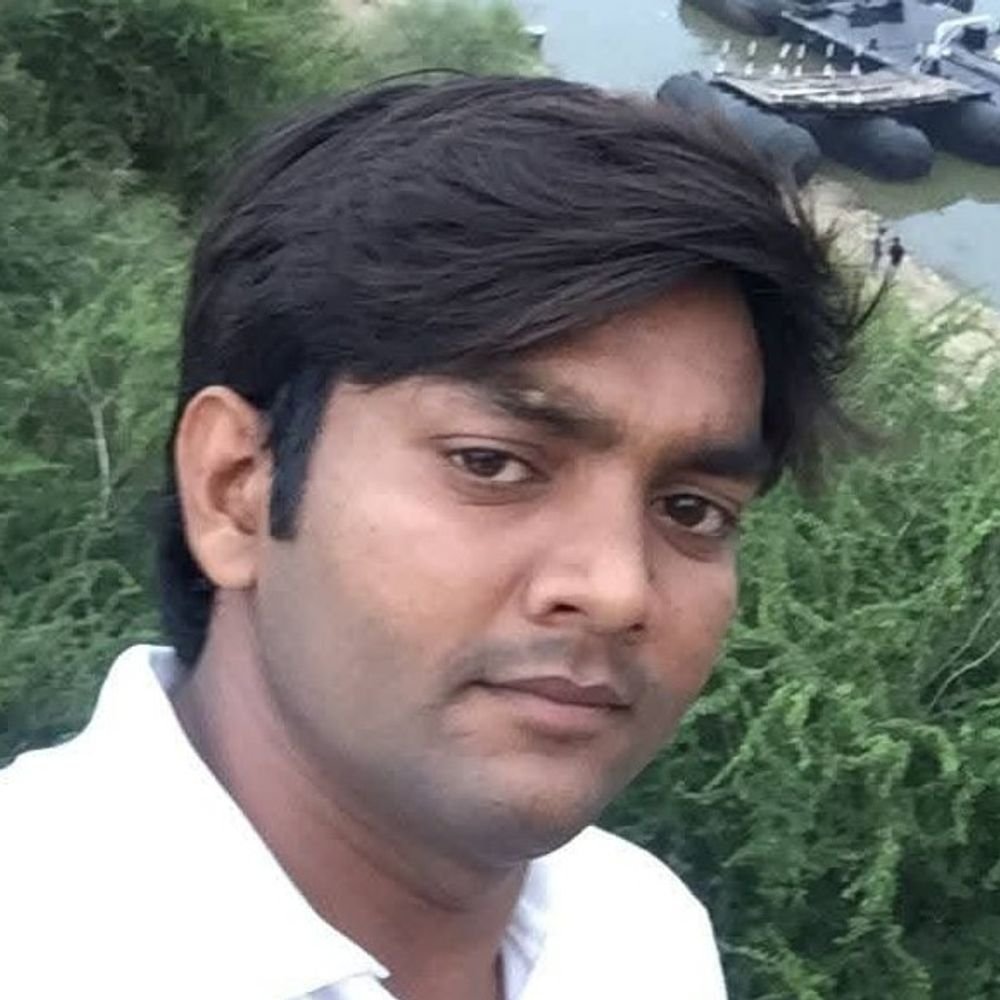 प्रयागराज के ज्वैलर डेथ मिस्ट्री में बड़ा खुलासा:परिचित युवती ने बुलाया था, फ्लैट में सहेली भी थी मौजूद, कुल 6 लोग हिरासत में
