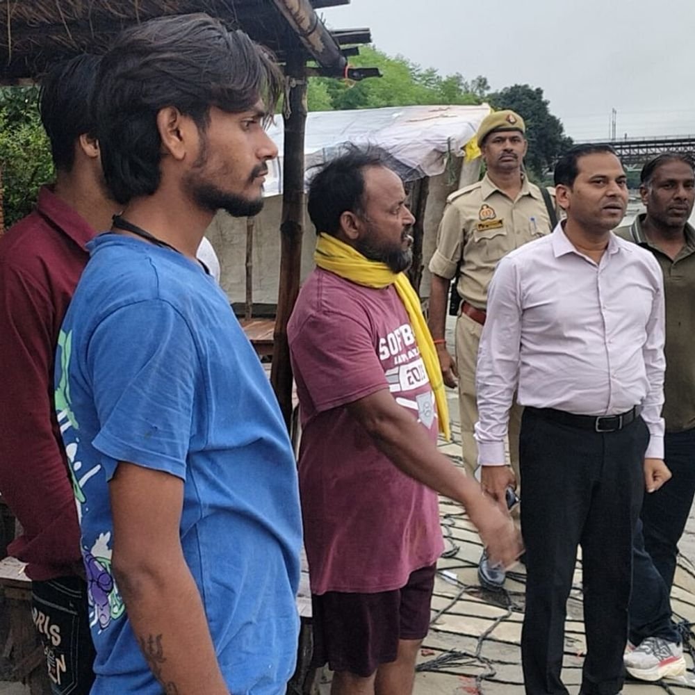 उन्नाव में जर्जर मकान मालिकों को 15 दिन का अल्टीमेटम:खुद गिराने होंगे मकान, नहीं तो होगी कानूनी कार्रवाई; जलभराव वाले इलाकों का भी हुआ निरीक्षण