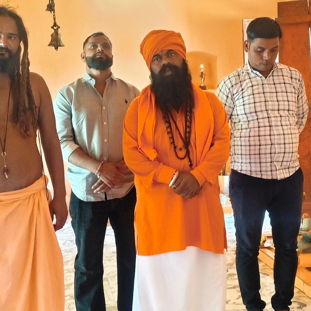 सनातन हिन्दू वाहिनी की बैठक:बावली आश्रम पहुंचे प्रदेश अध्यक्ष संजय नाथ योगी; युवाओं को संस्कृति से जोड़ने पर मंथन