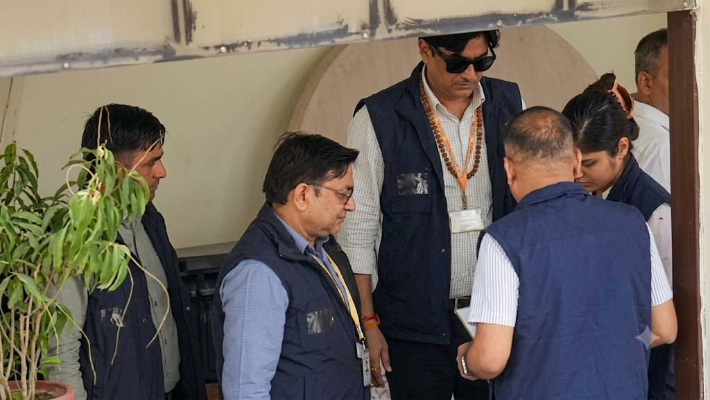 अमेरिकी नागरिकों से 7.21 मिलियन डॉलर की साइबर ठगी, सीबीआई ने मुख्य आरोपी को दबोचा