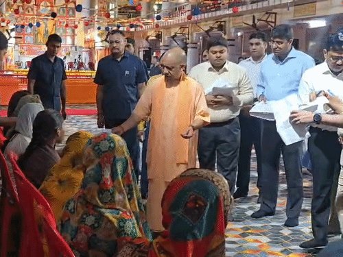 CM योगी आज 3 दिवसीय दौरे पर आएंगे:गोरखनाथ मंदिर में श्रीमद्भागवत कथा सुनेंगे, श्रद्धांजलि सभा में भी जाएंगे