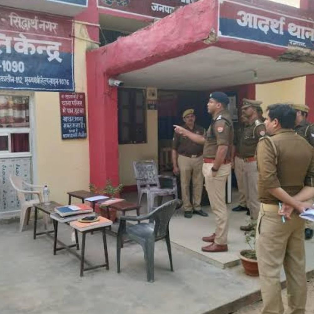 चार आरोपियों पर गैंगस्टर एक्ट की कार्रवाई:सिद्धार्थनगर पुलिस ने लूट, हत्या और चोरी के मामलों में दर्ज किया मुकदमा