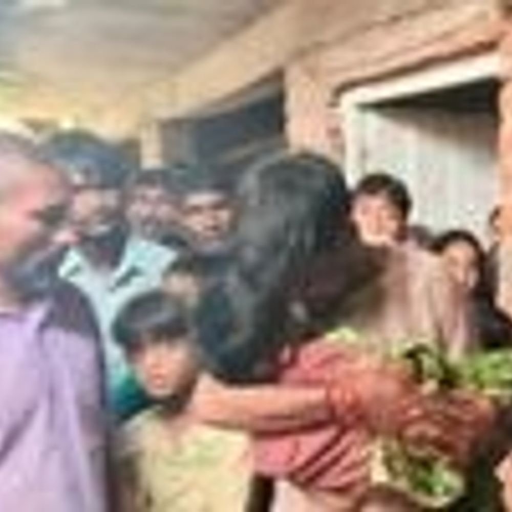दीवार गिरने से 4 साल के मासूम की मौत:सीतापुर में 8 साल का चचेरा भाई भी घायल, ट्रॉमा सेंटर रेफर
