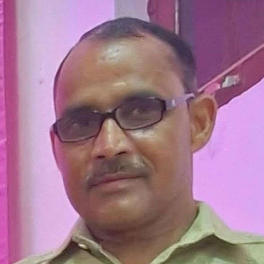 अज्ञात वाहन की टक्कर से रोडवेज कर्मी की मौत:आगरा से गांव लौट समय मारी टक्कर, मौके पर मौत; दो बच्चों को छोड़ गए