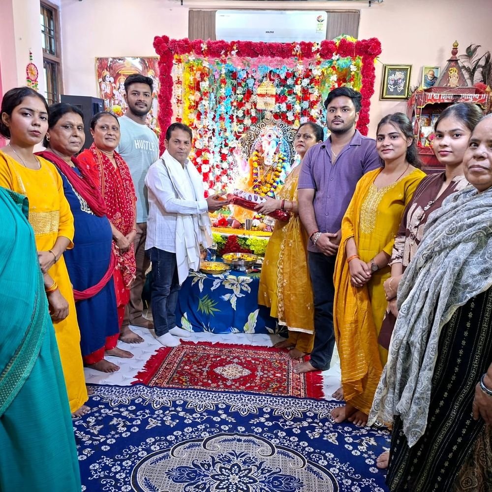 लखनऊ में गणेश उत्सव मनाया गया:कुटिया वाली गली में विशेष पूजा, भंडारे संग बप्पा को भावपूर्ण विदाई