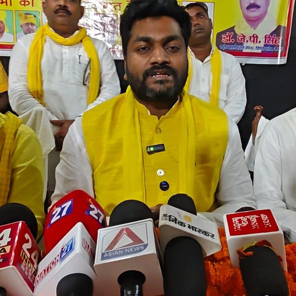 जौनपुर की 2 सीटों पर सुभासपा लड़ेगी चुनाव:अरविंद राजभर बोले- शिवपाल और धर्मेंद्र को भी अखिलेश यादव से मिलने के लिए अनुमति लेनी पड़ती थी
