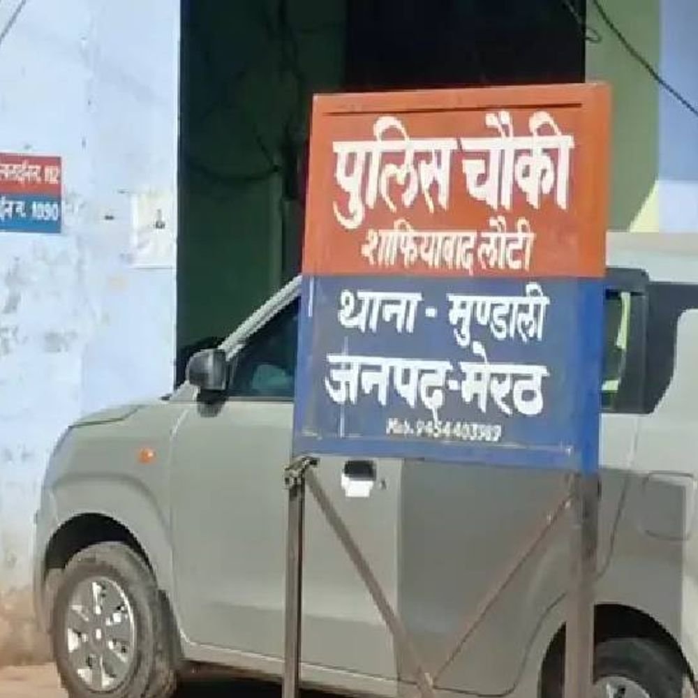 ई-रिक्शा चालक का गला रेतने के मामले में हेड-कांस्टेबल सस्पेंड:पहले चौकी प्रभारी पर हुई कार्रवाई, मेरठ में आरोपियों की गिरफ्तारी में देरी पर एक्शन