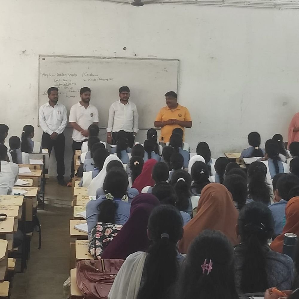 ध्वनि प्रदूषण के खिलाफ अभियान:'घर सुलतानपुर फाउंडेशन' ने विद्यार्थियों को किया जागरूक; 2 को निकलेगा शांति मार्च