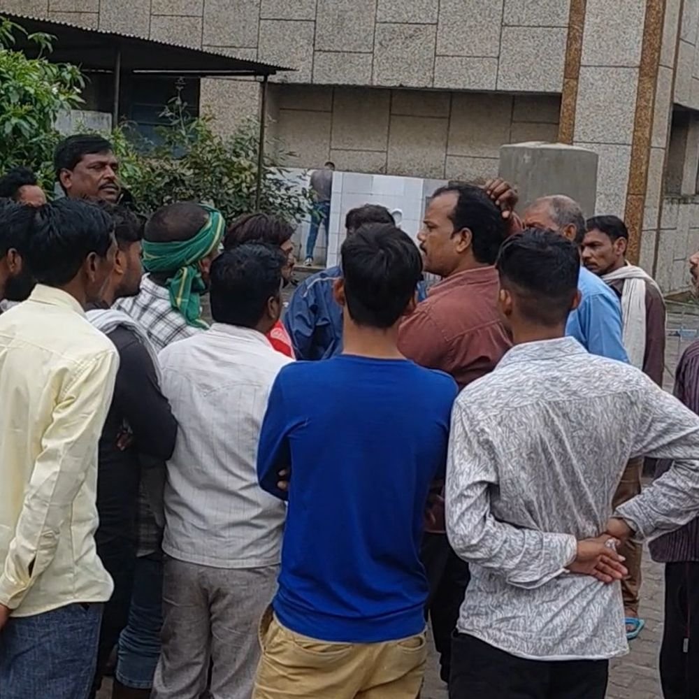 फर्रुखाबाद में 4 साल का बच्चा नाले में गिरा:NDRF, पुलिस और नगर पालिका ने रात भर खोजा, सुबह 500 मीटर खेत में मिला शव
