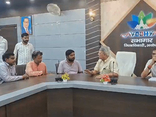 अयोध्या 14 कोसी मार्ग से विस्थापित परिवारों को मुआवजा:5 दुकानदारों को दुकानें देने का भरोसा