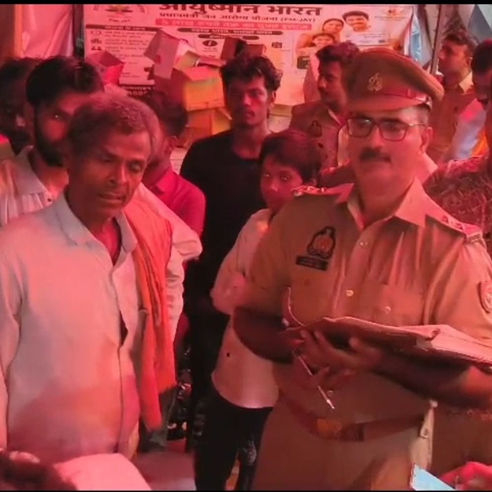 पथरी के ऑपरेशन के बाद महिला की मौत:सोनभद्र के हॉस्पिटल में परिजनों का हंगामा, पुलिस ने समझाकर पोस्टमार्टम को भेजा शव