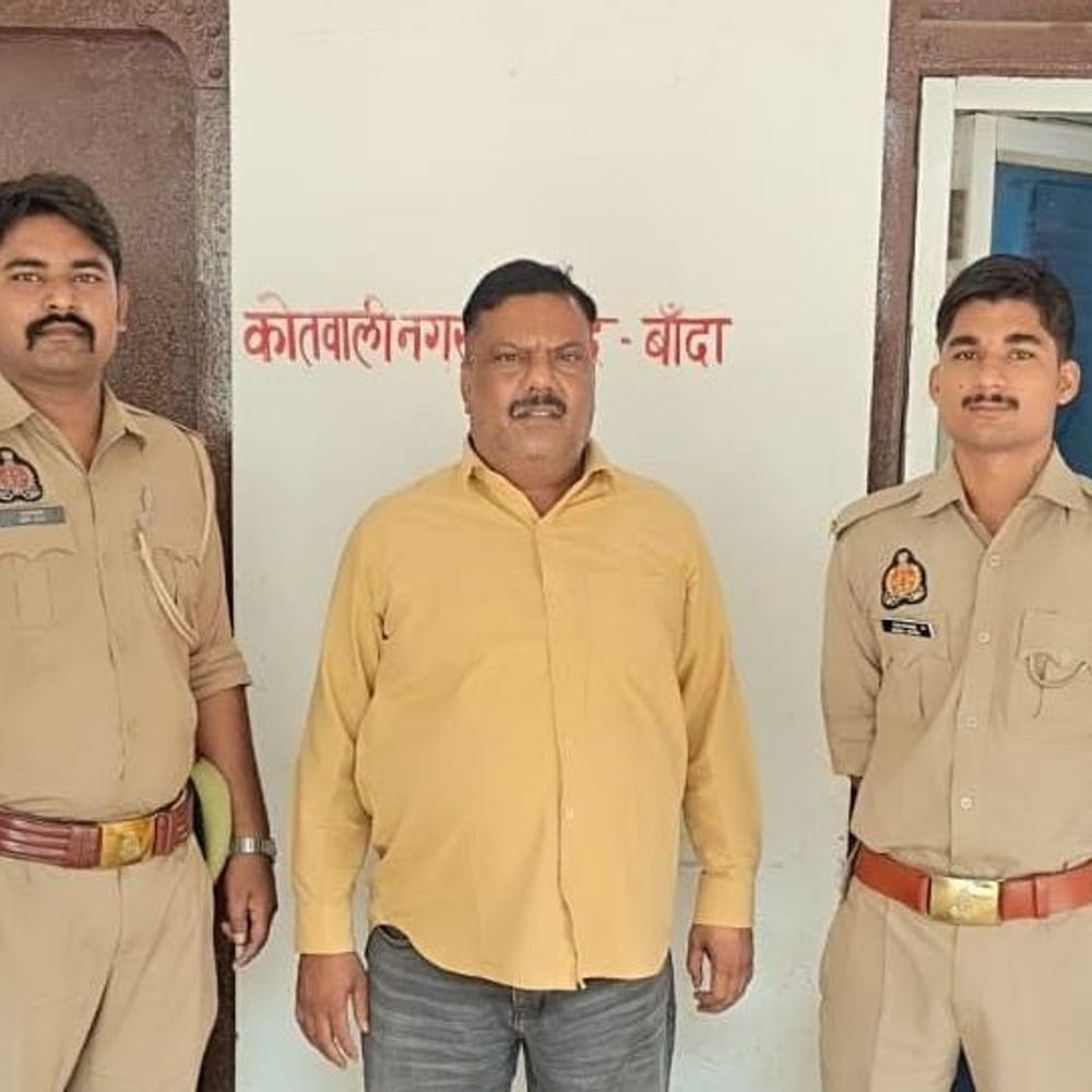 फर्जी बैनामा और आत्महत्या के लिए उकसाने का आरोपी गिरफ्तार:पुलिस ने कोर्ट में पेश किया, युवक ने सुसाइड नोट में बताई थी वजह