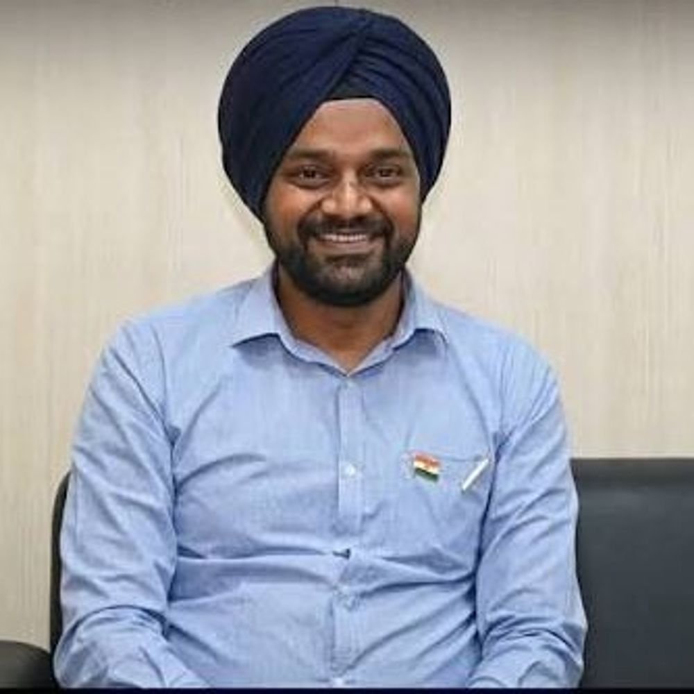 सुल्तानपुर में भारी बारिश, आंधी और वज्रपात का अलर्ट:डीएम ने 25 और 26 सितंबर के लिए जारी की एडवाइजरी