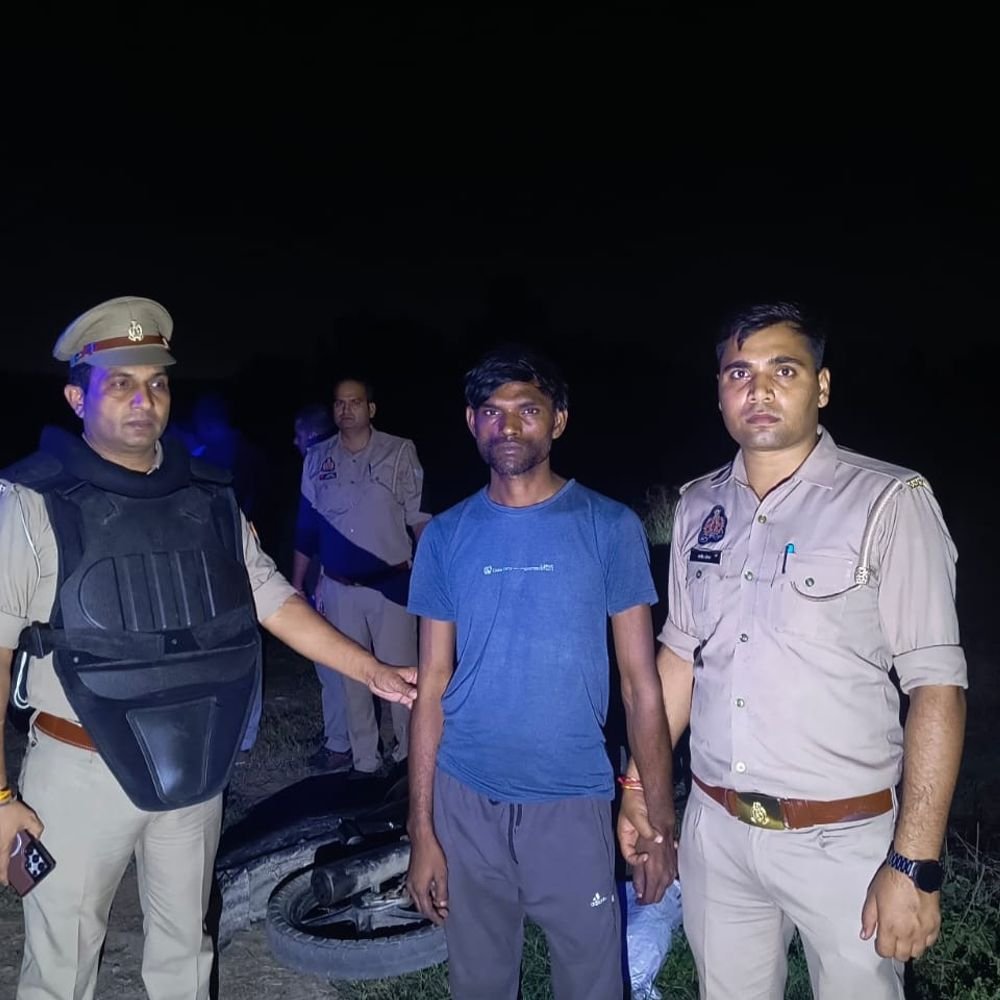 मुरादाबाद में पुलिस मुठभेड़ में गोकशी के दो आरोपी गिरफ्तार:पुलिस को देख चलाई गोली, जवाबी कार्यवाही में एक को गोली लगी