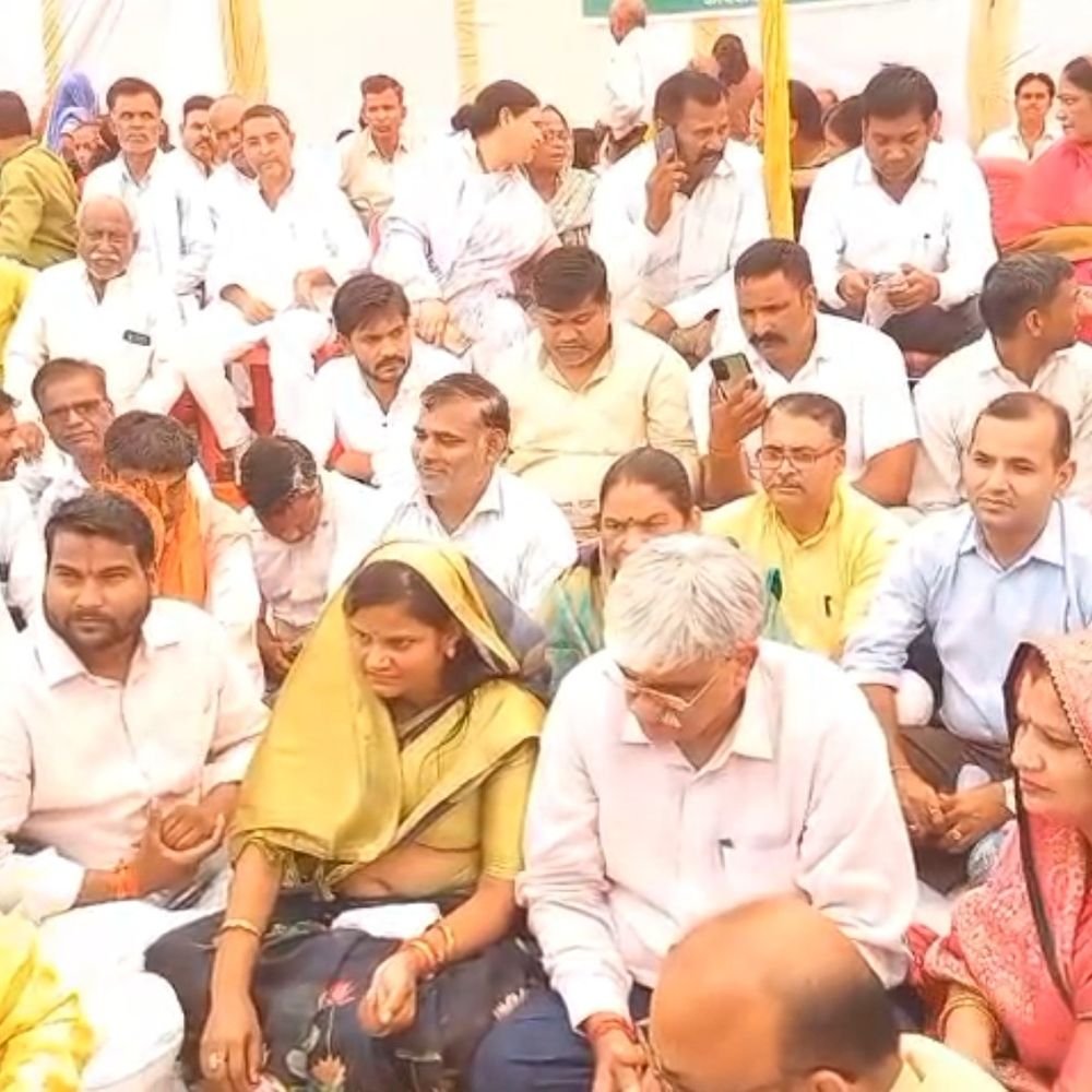 44.64 करोड़ से सड़क चौड़ीकरण का काम शुरू:फिरोजाबाद में महापौर-विधायक ने किया भूमि पूजन
