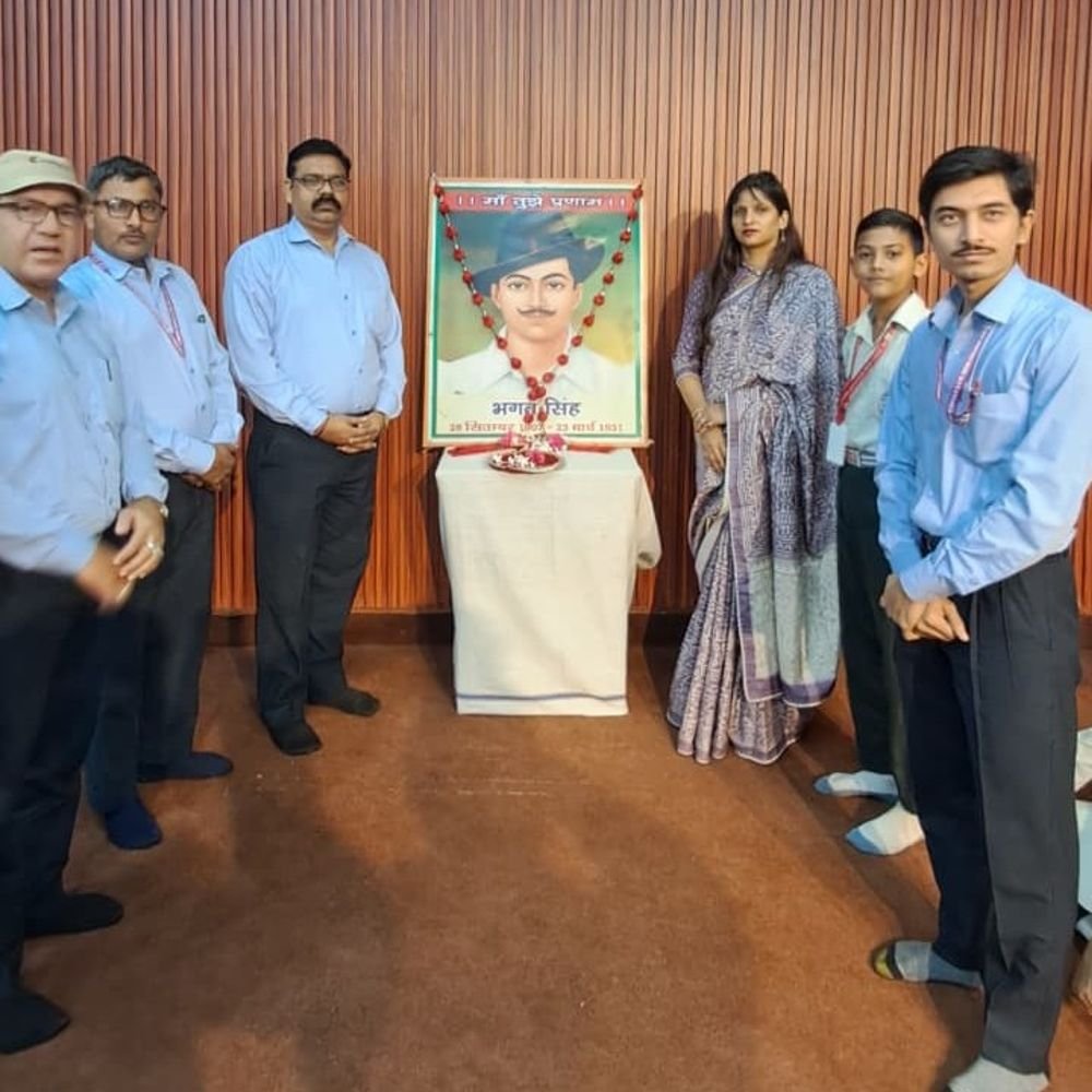 बुलंदशहर में भगत सिंह की जयंती पर कार्यक्रम:विद्यार्थियों से राष्ट्रहित को प्राथमिकता देने का आह्वान