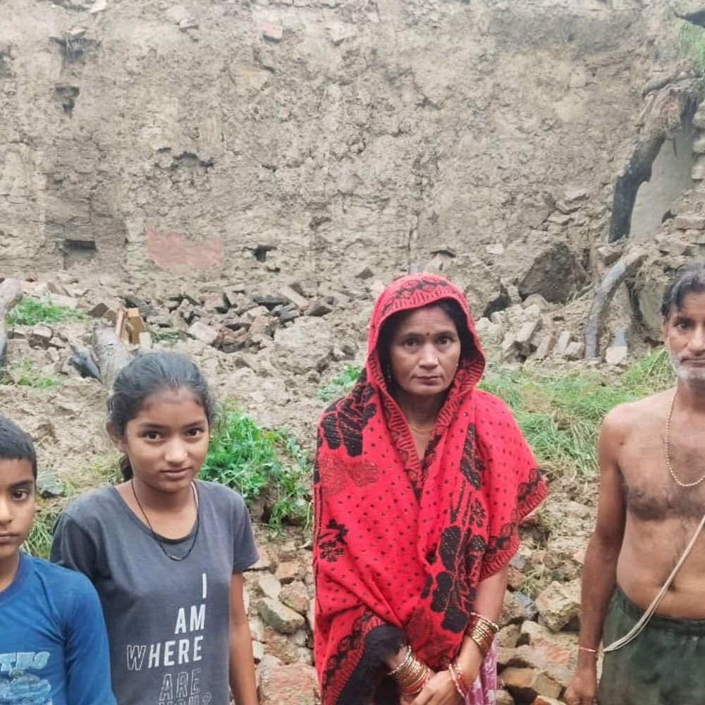 घाटमपुर में बारिश से 6 कच्चे मकान ढहे:5 गांवों में हादसे, परिवार बाल-बाल बचे; पीड़ितों ने सरकार से मदद की लगाई गुहार