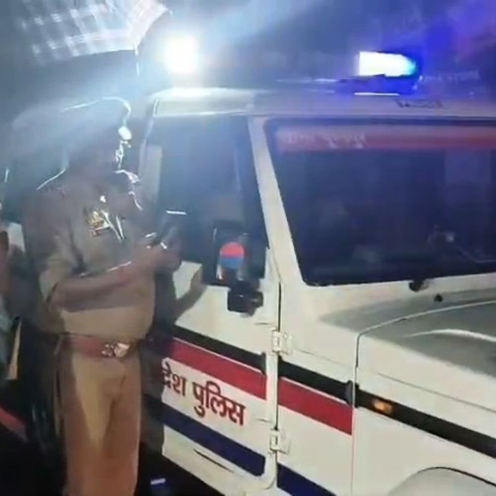 पीलीभीत में मूसलाधार बारिश से जनजीवन अस्त-व्यस्त:कई इलाकों में जलभराव, शारदा का जलस्तर बढ़ने से कटान का खतरा; पुलिस अलर्ट