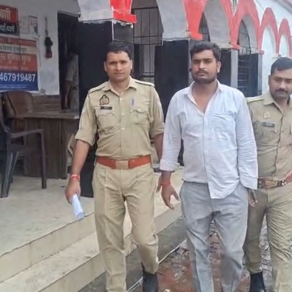 अधिवक्ता के भाई पर हमले का मुख्य आरोपी गिरफ्तार:गोंडा में चाकू और लाठी-डंडों से किया था हमला, 8 आरोपी फरार