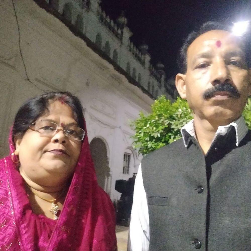 ग्रेटर नोएडा बस हादसे में बीजेपी कोषाध्यक्ष की पत्नी-बेटा लापता:9 लोगों की मौत, कई शवों की पहचान नहीं हो सकी; परिवार को अनहोनी का डर