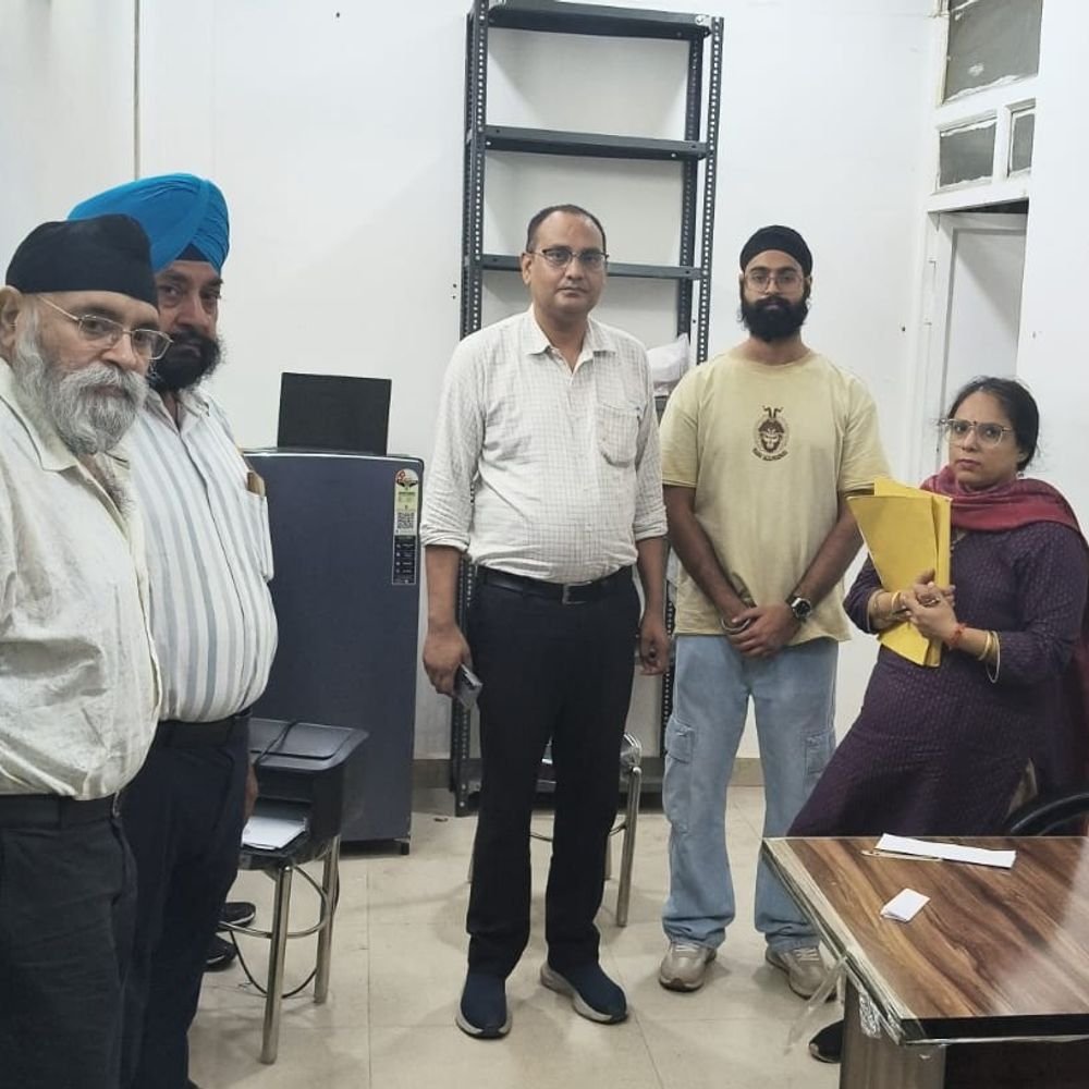 नकली एंटी रेबीज वैक्सीन वाले बैच की 591 वायल मिलीं:दिल्ली से मिले इनपुट के बाद शहर की दो फर्मों की चल रही जांच