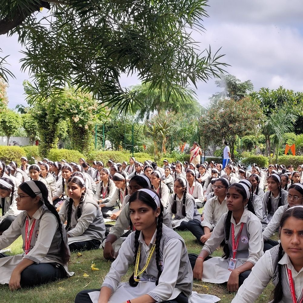 गोरखपुर में वंदे मातरम गायन संपन्न:3 हजार विद्यार्थियों ने किया पाठ, नमामि भारतम् अभियान तहत आयोजन
