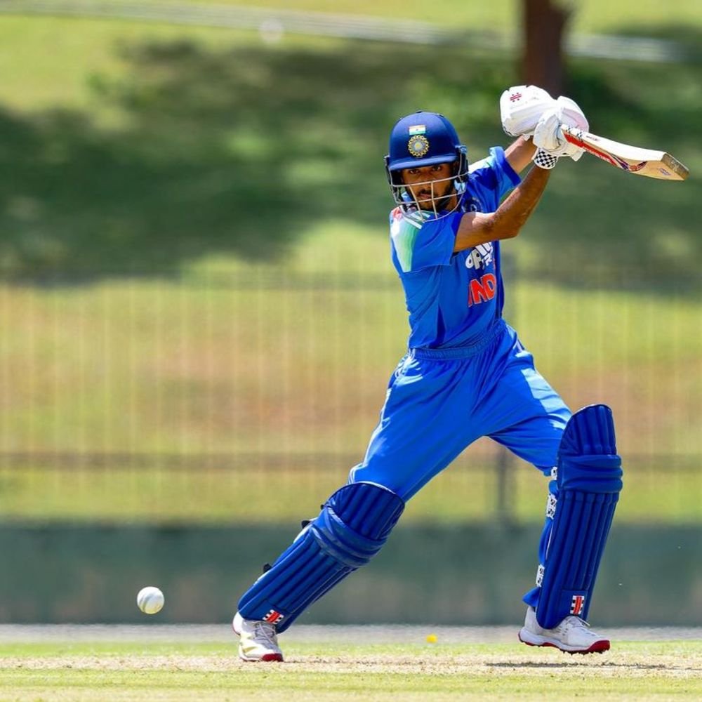 इंडिया U-19 ने ऑस्ट्रेलिया U-19 को 6 विकेट से हराया:तीसरे अनऑफिशियल वनडे में लक्ष्य रायचंदानी का नाबाद शतक, आर्यवीर सहवाग ने 34 रन बनाए