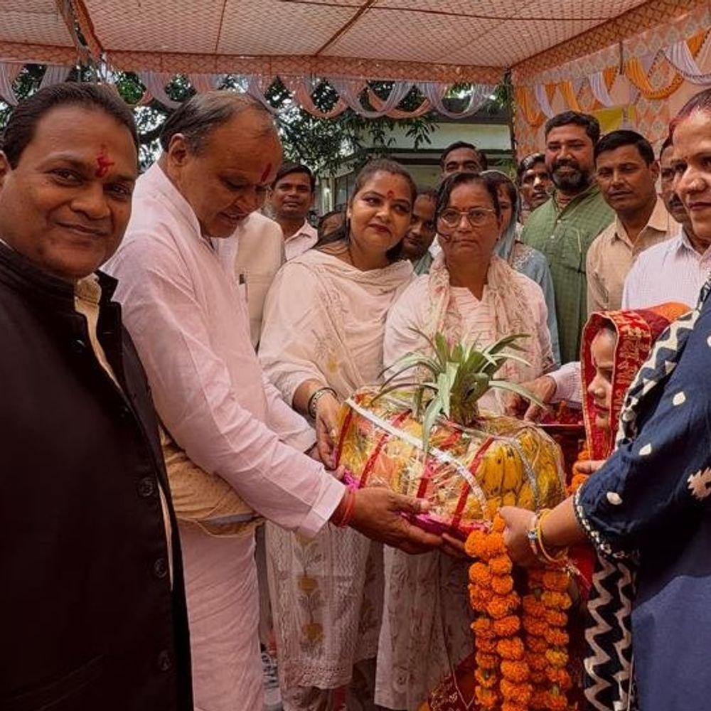 बरेली में करियर काउंसलिंग पंजीकरण कैंप:युवाओं को रोजगार की जानकारी मिली, सेवायोजन अधिकारियों ने प्रक्रिया समझाई
