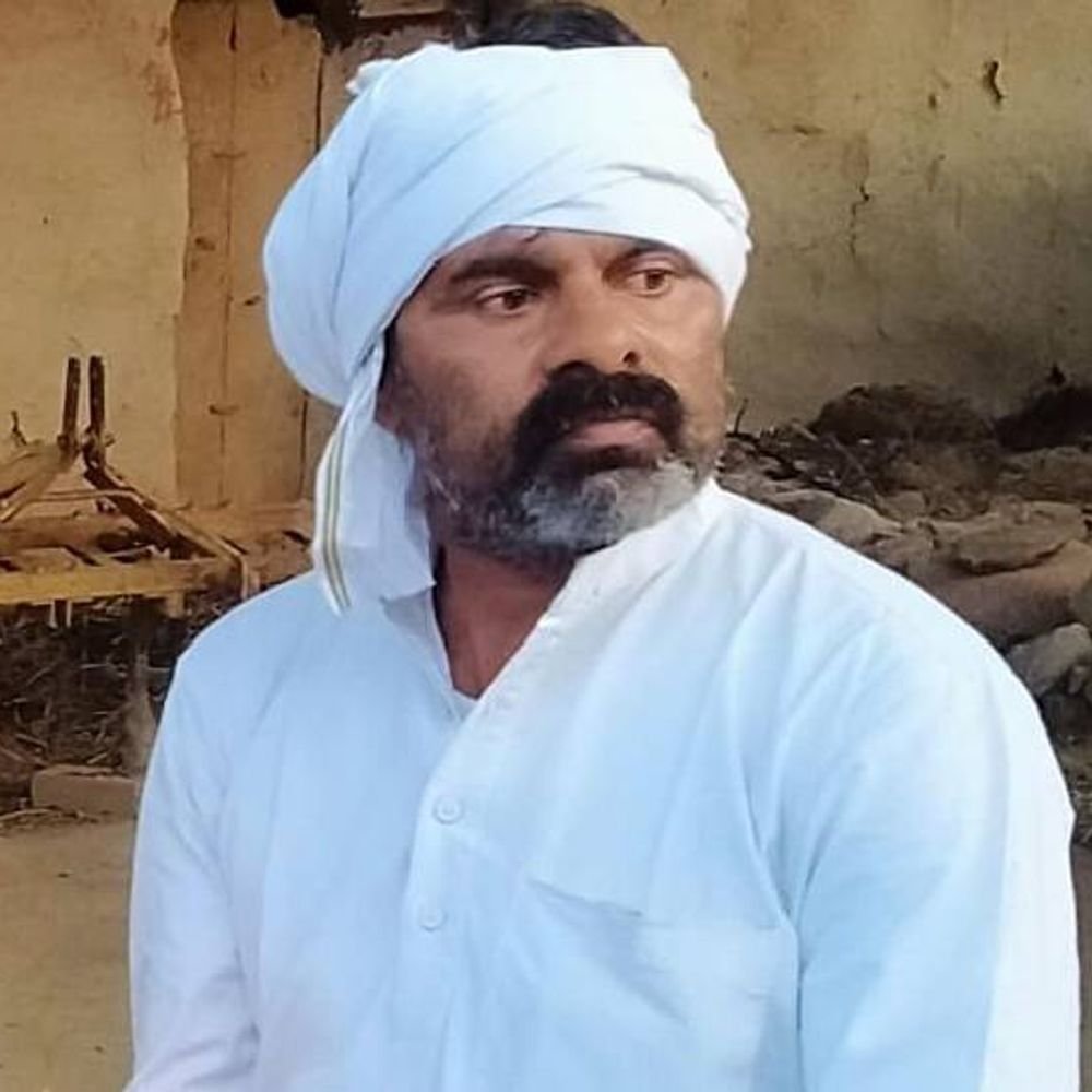 झांसी में सरकारी टीचर का शव फंदे पर लटका मिला:परिजन बोले- TET नहीं निकाल पाए तो डिप्रेशन में थे, दो बार फेल हो चुके थे