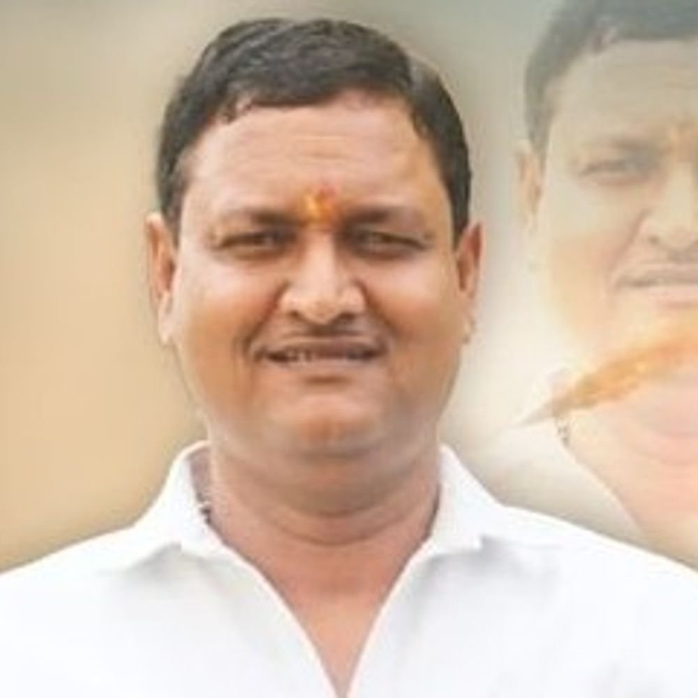 वाराणसी के सपा नेता की पकड़ने आई कानपुर पुलिस:2013 में कपंनी बनाकर फर्जीवाड़ा, अवधेश पाठक भाइयों के साथ घर से फरार