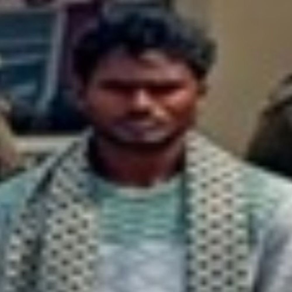 जमानियां कोतवाली से शातिर चोर हथकड़ी सरकाकर फरार:गाजीपुर पुलिस को दिया चकमा, गिरफ्तारी के लिए चल रही छापेमारी