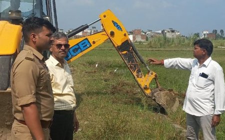 मुजफ्फरनगर में 21 बीघा जमीन पर अवैध प्लॉटिंग ध्वस्त:मीरापुर रोड और सफेदा रोड पर 3 जगह चला बुलडोजर, नोटिस के बाद भी नहीं हटाई गई थी प्लॉटिंग