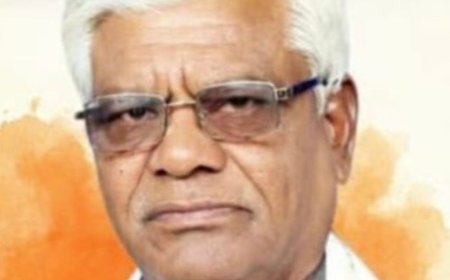 कांग्रेस के पूर्व जिलाध्यक्ष दुर्गा प्रसाद कुशवाहा का निधन:ललितपुर में बुधवार सुबह 9 बजे निकलेगी अंतिम यात्रा, लंबे समय से बीमार थे