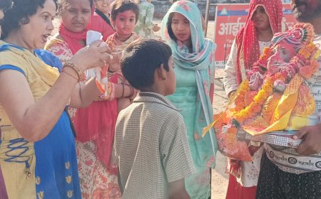 गणेश विसर्जन घाटों पर चला 'सेव द एनवायरनमेंट' अभियान:लोगों से मिट्टी की प्रतिमाएं स्थापित करने की अपील