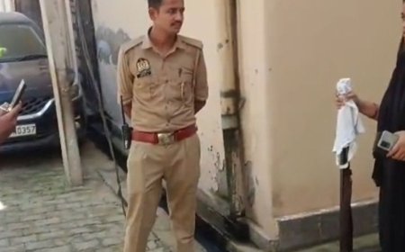 पति ने लाइसेंसी बंदूक से दो हवाई फायर किए:हरदोई में भीड़ जुटी तो बंदूक छोड़कर भागा, पुलिस ने जब्त किया