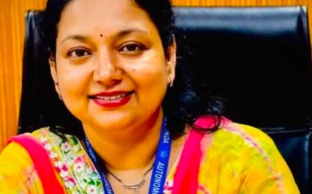 गोंडा मेडिकल कॉलेज में कार्यवाहक प्राचार्य बदले:डॉ. बीना सिंह हटाईं गईं, जालौन मेडिकल कॉलेज के डॉ. संतोष वर्मा को मिली जिम्मेदारी