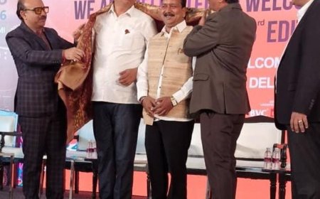 इटावा के सर्राफा कारोबारियों को राष्ट्रीय सम्मान मिला:व्यापारियों में खुशी, शॉल-माला और प्रतीक चिह्न दिया