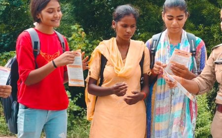 औरैया पुलिस ने मिशन शक्ति 5.0 के तहत चलाया अभियान:महिलाओं और बालिकाओं को सुरक्षा-सम्मान के प्रति किया जागरूक
