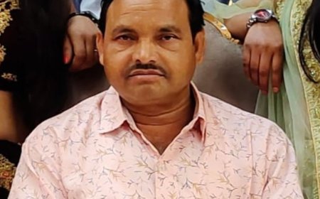झांसी में रोड एक्सीडेंट, सफाईकर्मी का सिर धड़ से अलग:ड्यूटी जाते हुए हुआ हादसा, 10 फीट दूर मिला सिर, ट्रक चालक फरार