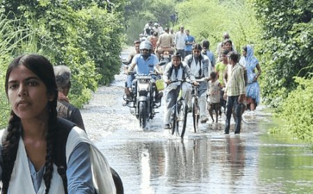 बारिश के 3 दिन बाद सई नदी का जलस्तर बढ़ा:बंथरा में अचानक बाढ़ के हालात; अब उन्नाव घूमकर लखनऊ आना होगा