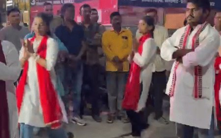 प्रयागराज में नुक्कड़ नाटक से सुनाई ‘नमो सेवा गाथा’:भाजपा ने उपलब्धियों की दिखाई झलक, पीएम मोदी के 25 साल के कार्यों की गाथा