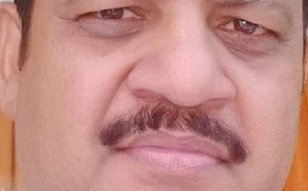 4 हजार करोड़ के लीजबैक घोटाले में तत्कालीन सचिव बर्खास्त:हरीश चंद्र पर नोएडा में अर्जित जमीन को नियम विरुद्ध लीजबैक कराने का आरोप