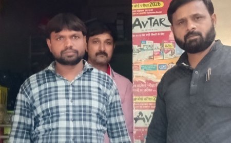 2 अक्टूबर को 'नो यूपीआई डे' मनाएंगे व्यापारी:वाराणसी में पदाधिकारियों ने बाजारों में भ्रमण कर मांगा समर्थन