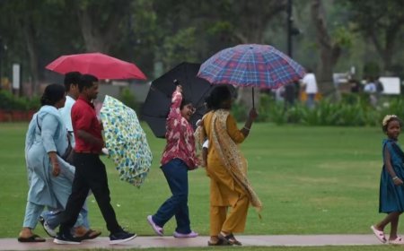 दिल्ली-UP समेत 16 राज्यों में बारिश का अलर्ट, जानें अपने शहर का मौसम